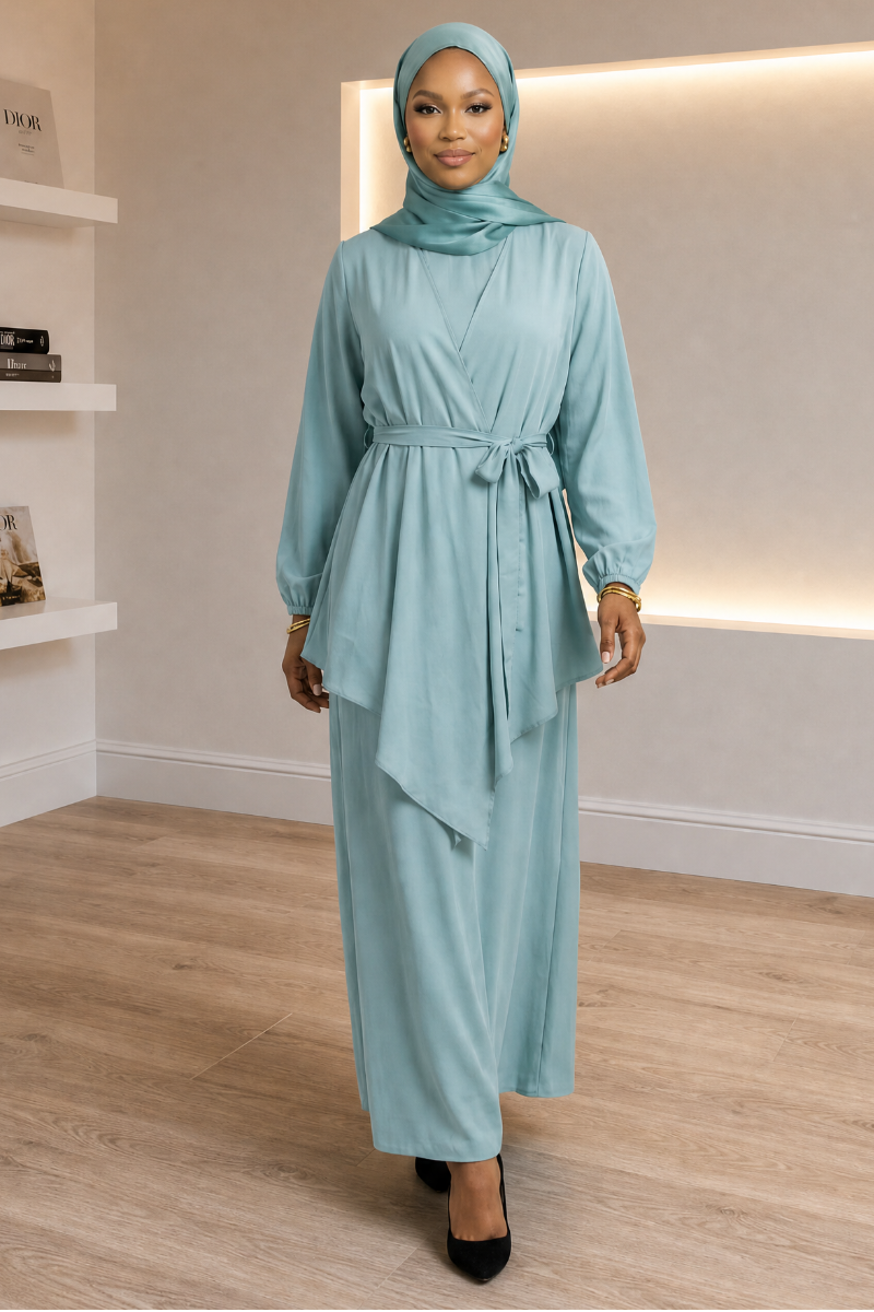 Opulent Flow Abaya